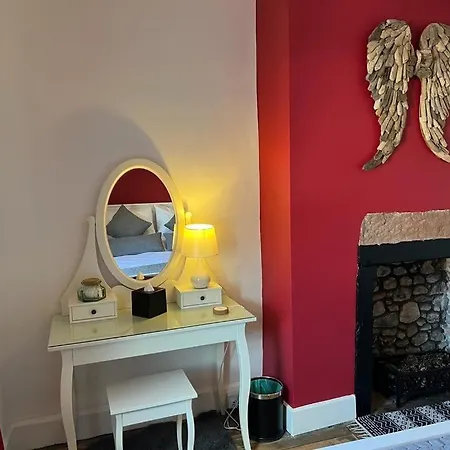 Cosy Cumbrian King Size Bed 6 Miles From M6 * Longtown (Cumbria)