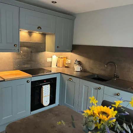 Cosy Cumbrian King Size Bed 6 Miles From M6 Holiday home Longtown (Cumbria)