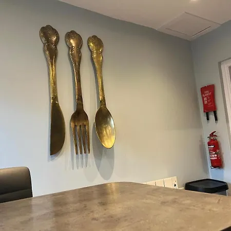 Cosy Cumbrian King Size Bed 6 Miles From M6 Holiday home *