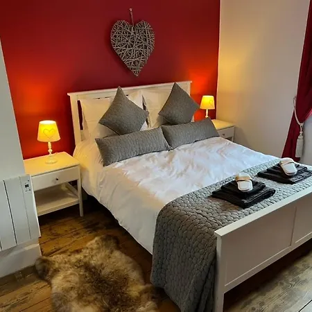 Cosy Cumbrian King Size Bed 6 Miles From M6 Holiday home Longtown (Cumbria)